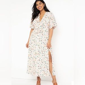 NWT Eloquii Summer Floral Dress Double Slit Flutter Sleeves